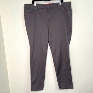 CB Established 1962 Gray Jeans with 5-Pocket Design Size 20
